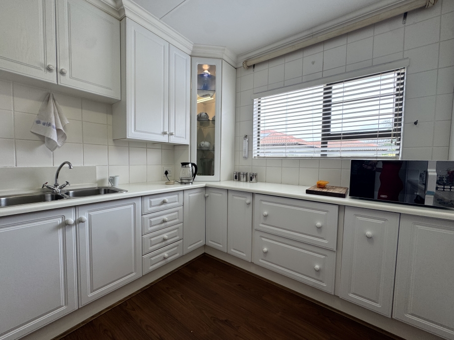 2 Bedroom Property for Sale in Flamwood North West